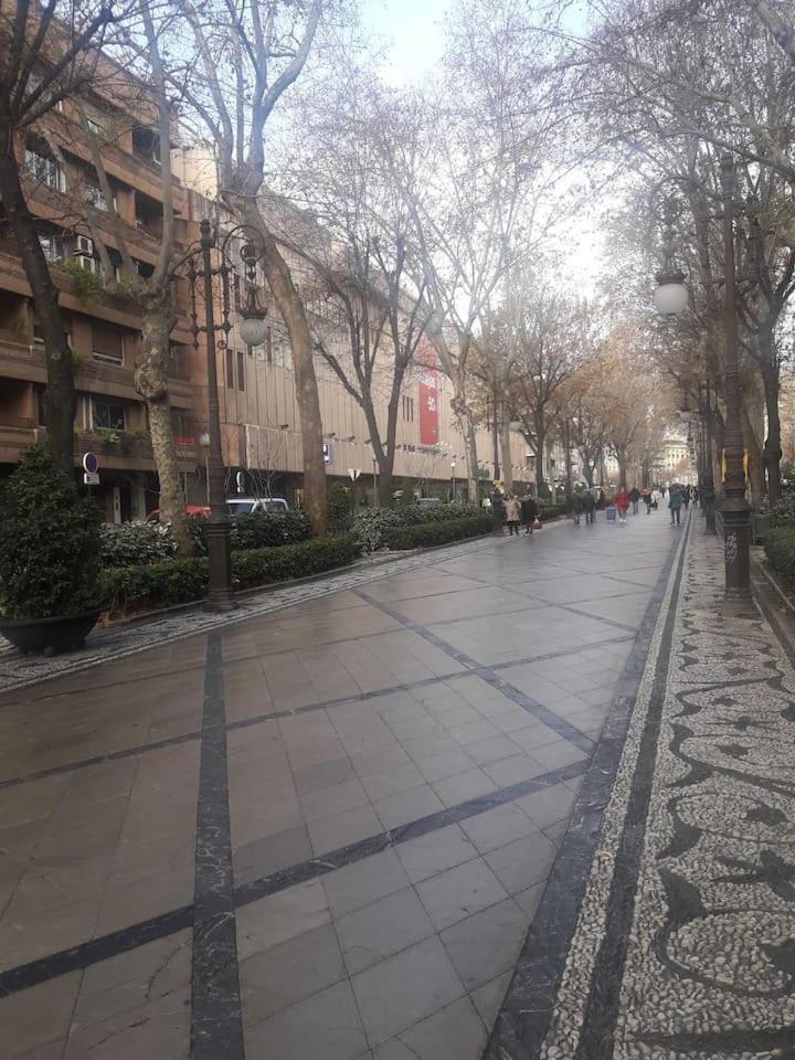 Piso Centro Ciudad Y Parking Apartment Granada Exterior photo